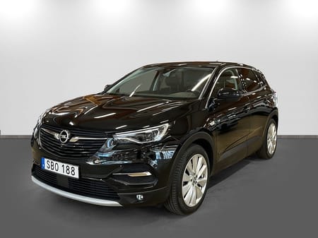 Opel Grandland Hybrid4 300