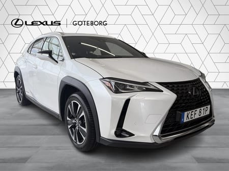 Lexus UX 250h E-Four