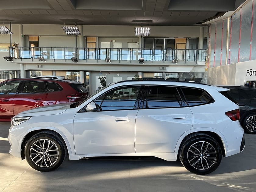 Bild 3 av BMW X1 sDrive18i