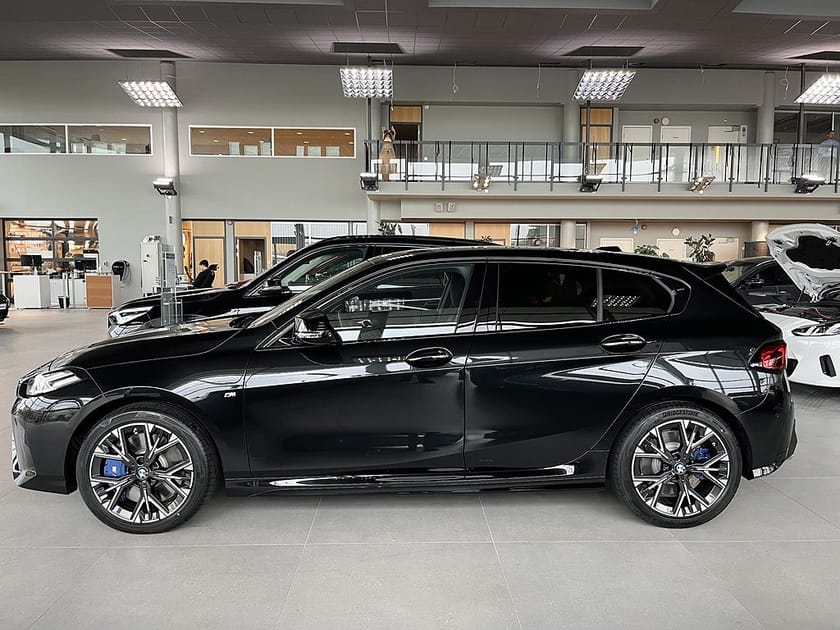 Bild 3 av BMW M135 xDrive
