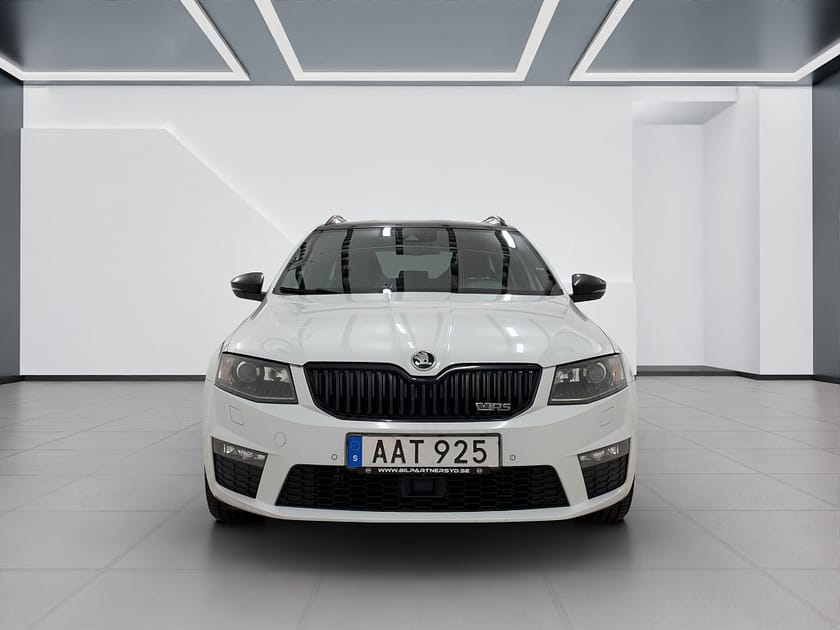 Bild 2 av Škoda Octavia Kombi RS