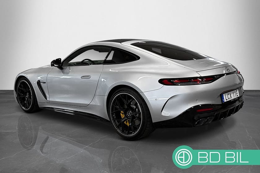 Bild 2 av Mercedes-Benz AMG GT 63 4MATIC+