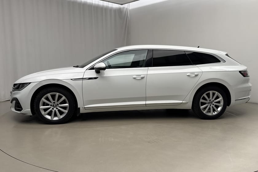 Bild 2 av Volkswagen Arteon eHybrid Shooting Brake