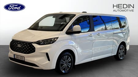 Ford Tourneo Custom 320