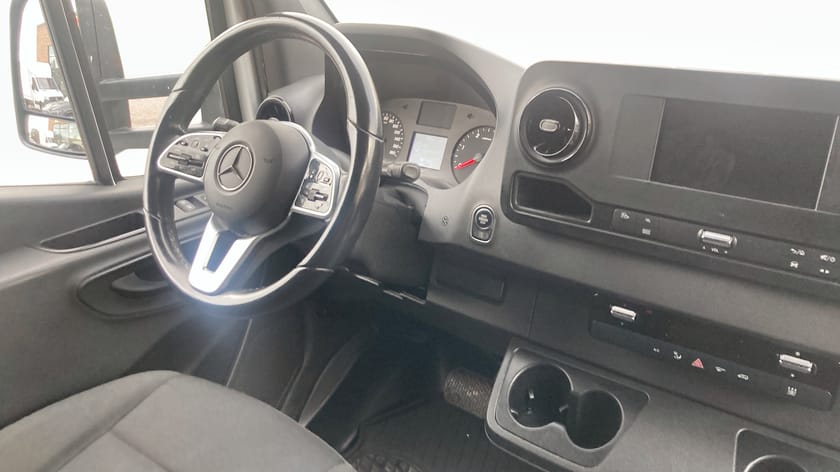 Bild 4 av Mercedes-Benz Sprinter 317 CDI RWD Chassi