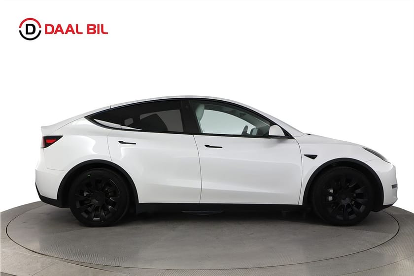 Bild 5 av Tesla Model Y Long Range AWD