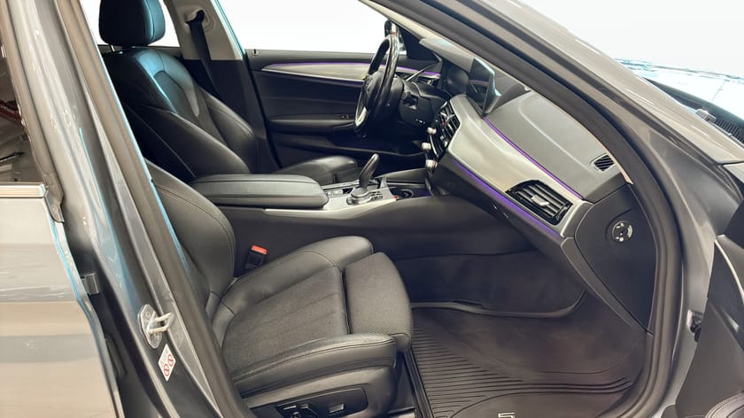 Bild 3 av BMW 530e xDrive iPerformance Sedan