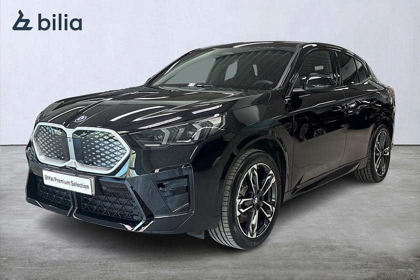 Bild 1 av BMW iX2 xDrive30