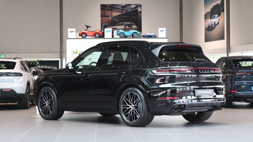 Bild 2 av Porsche Cayenne E-Hybrid