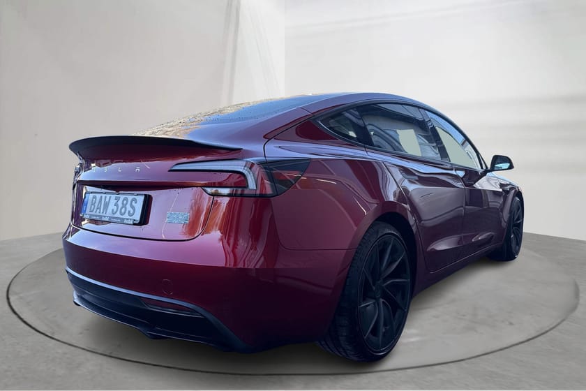 Bild 3 av Tesla Model 3 Performance