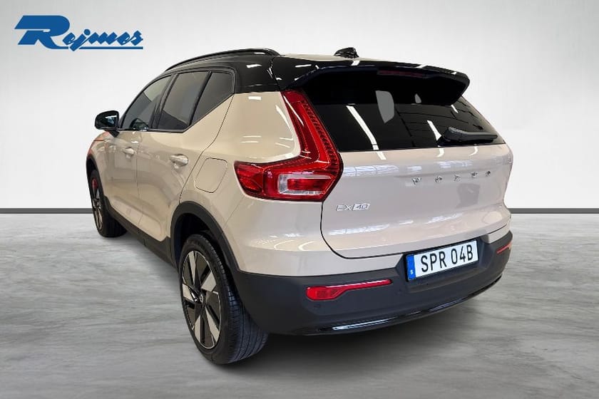 Bild 1 av Volvo EX40 Single Motor Extended Range