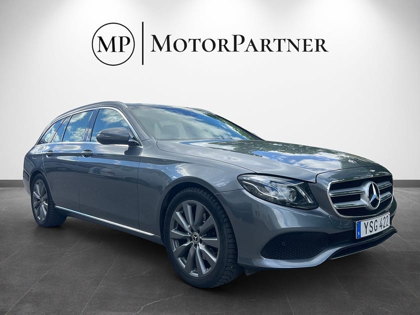 Bild 1 av Mercedes-Benz E 220 T d 4MATIC
