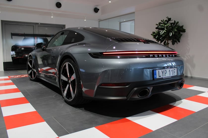 Bild 2 av Porsche 911 Carrera