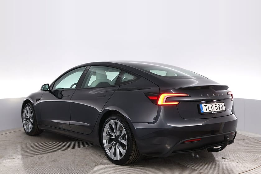 Bild 4 av Tesla Model 3