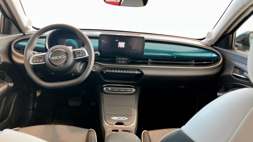 Bild 4 av Fiat 600 Hybrid