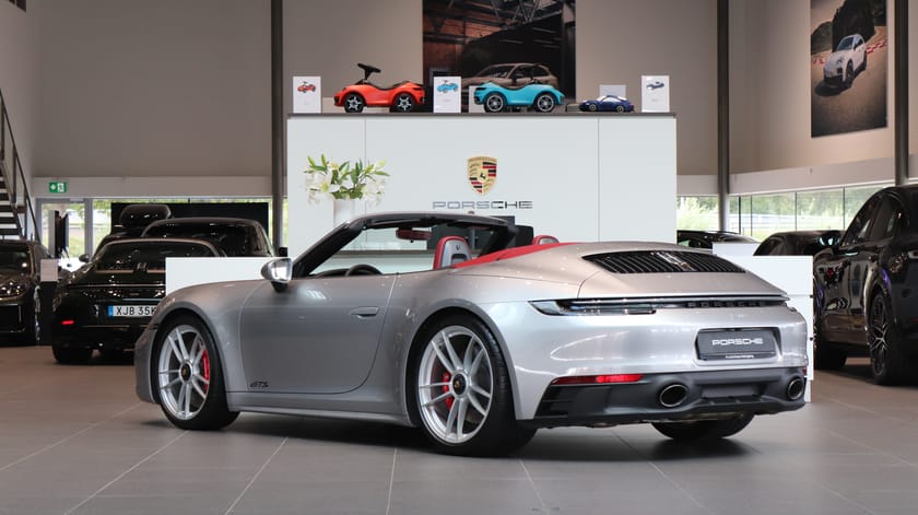 Bild 2 av Porsche 911 Carrera 4 GTS Cabriolet