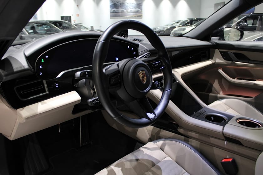 Bild 3 av Porsche Taycan 4S Cross Turismo