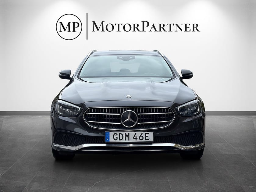 Bild 3 av Mercedes-Benz E 300 T de 4MATIC
