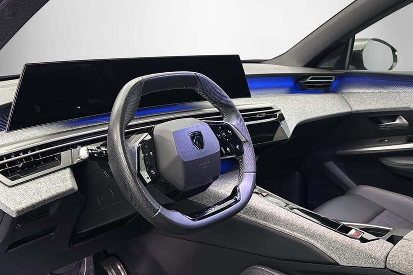Bild 4 av Peugeot 3008 Hybrid 145