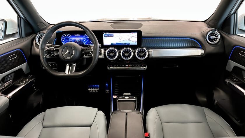 Bild 4 av Mercedes-Benz EQB 300 4MATIC