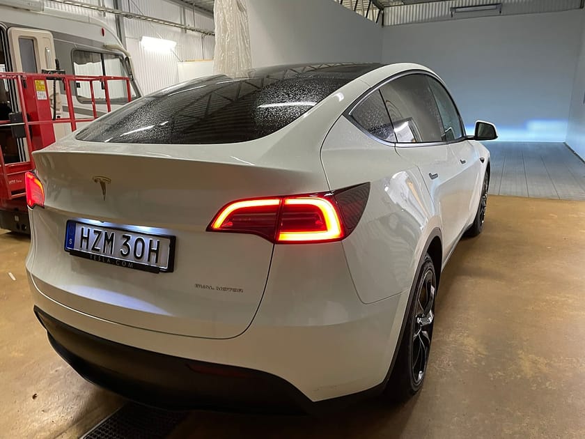 Bild 3 av Tesla Model Y Long Range AWD