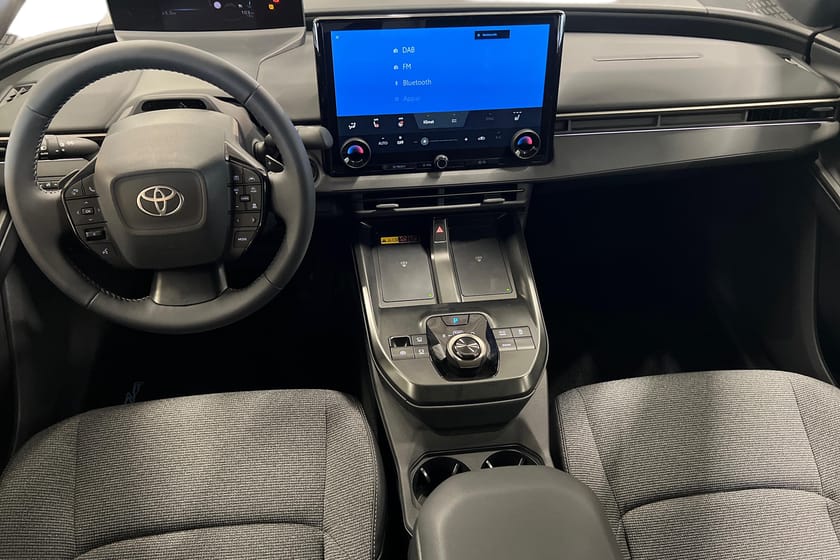 Bild 2 av Toyota bZ4X