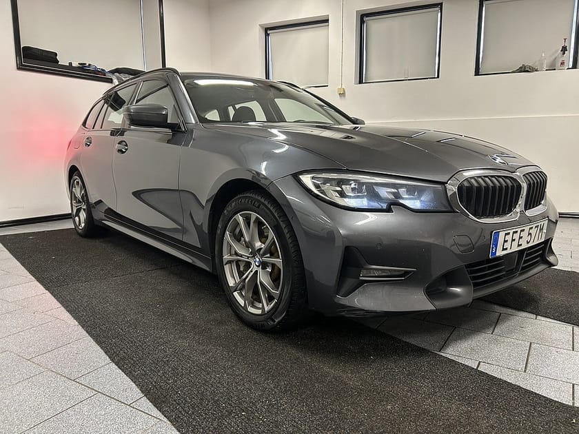Bild 2 av BMW 330e xDrive Touring