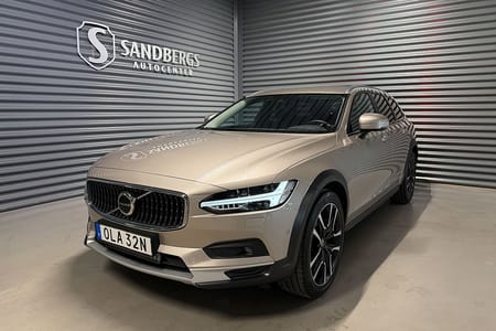 Volvo V90 Cross Country