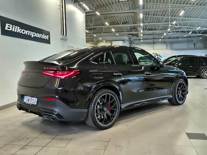 Bild 3 av Mercedes-Benz AMG GLC 63 S E Performance Coupé