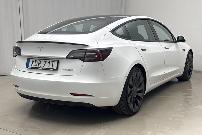 Bild 3 av Tesla Model 3 Performance
