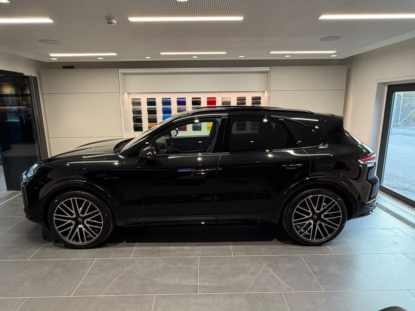 Bild 2 av Porsche Cayenne E-Hybrid