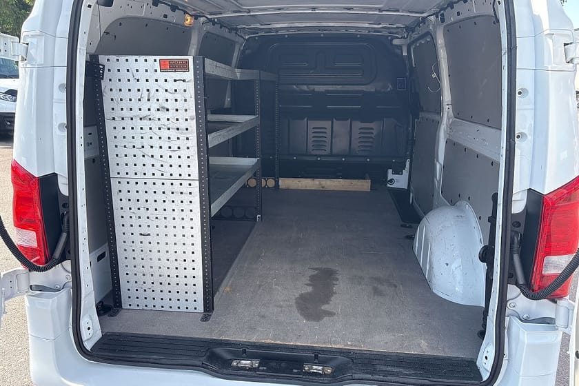 Bild 4 av Mercedes-Benz Vito 116 CDI 2.8t