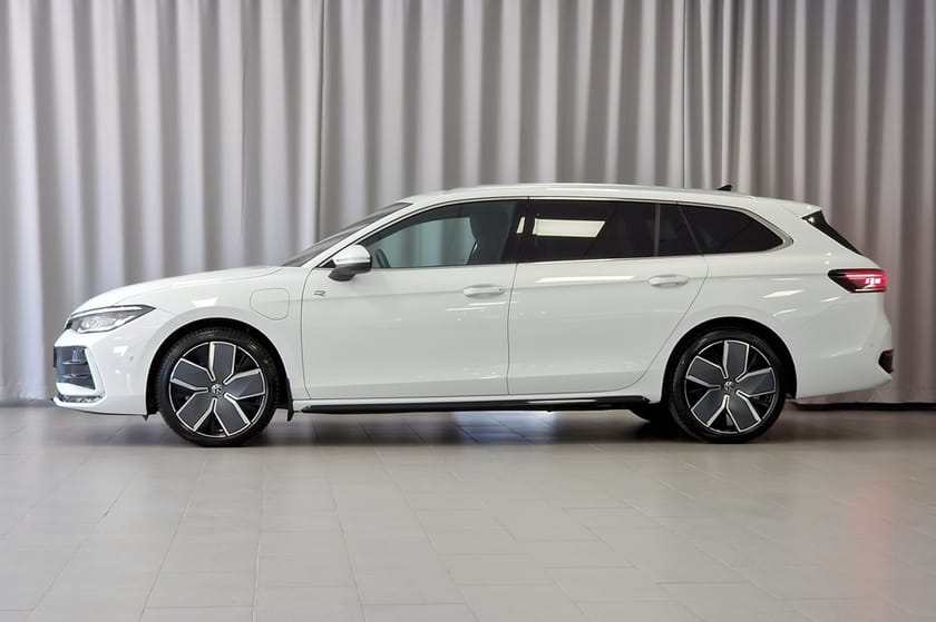 Bild 2 av Volkswagen Passat Variant eHybrid