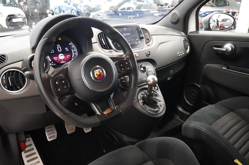 Bild 2 av Abarth 595