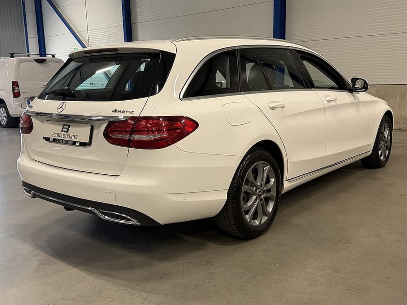 Bild 5 av Mercedes-Benz C 220 T d 4MATIC