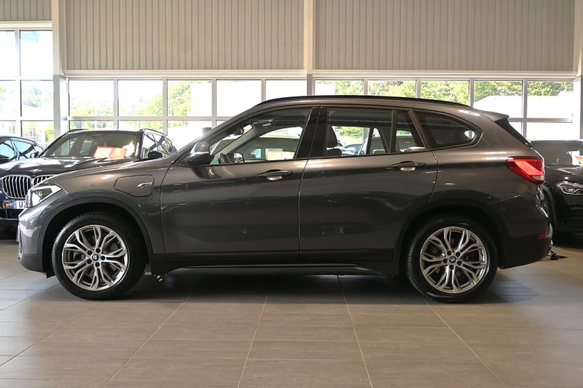 Bild 2 av BMW X1 xDrive25e