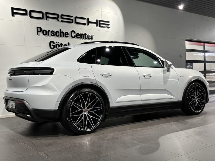 Bild 4 av Porsche Macan 4 Electric
