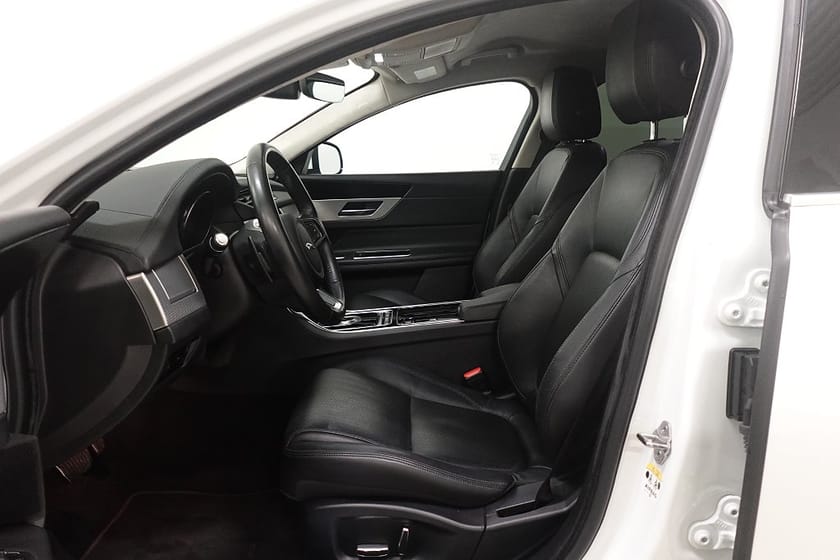 Bild 4 av Jaguar XF 20d Sportbrake