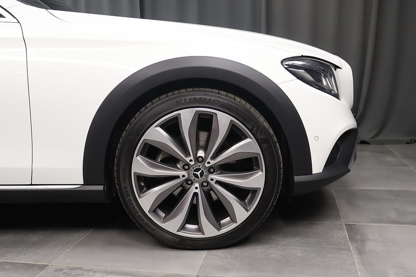 Bild 5 av Mercedes-Benz E 220 d 4MATIC All-Terrain