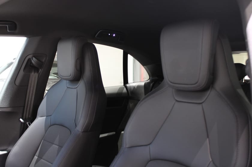 Bild 4 av Porsche Macan Electric