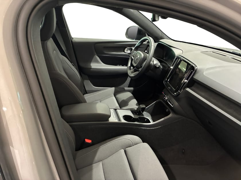 Bild 5 av Volvo EX40 Single Motor Extended Range