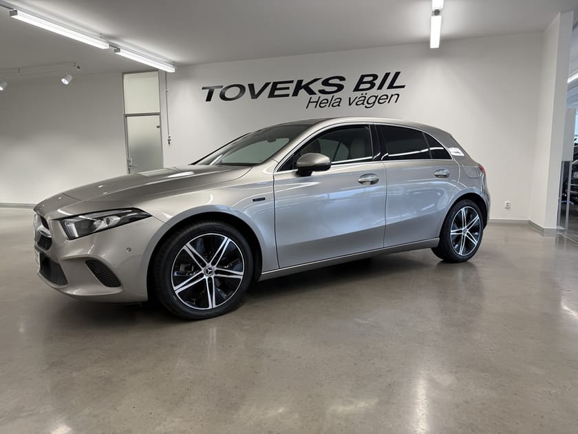 Bild 1 av Mercedes-Benz A 250 e