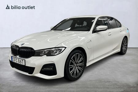 BMW 330e Sedan