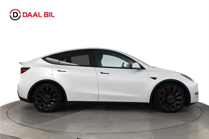 Bild 5 av Tesla Model Y Performance