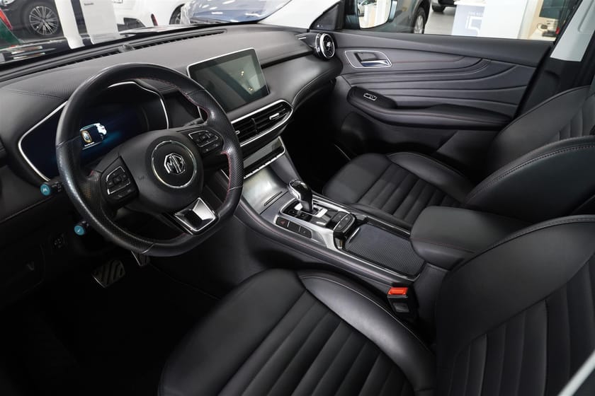 Bild 2 av MG EHS PHEV