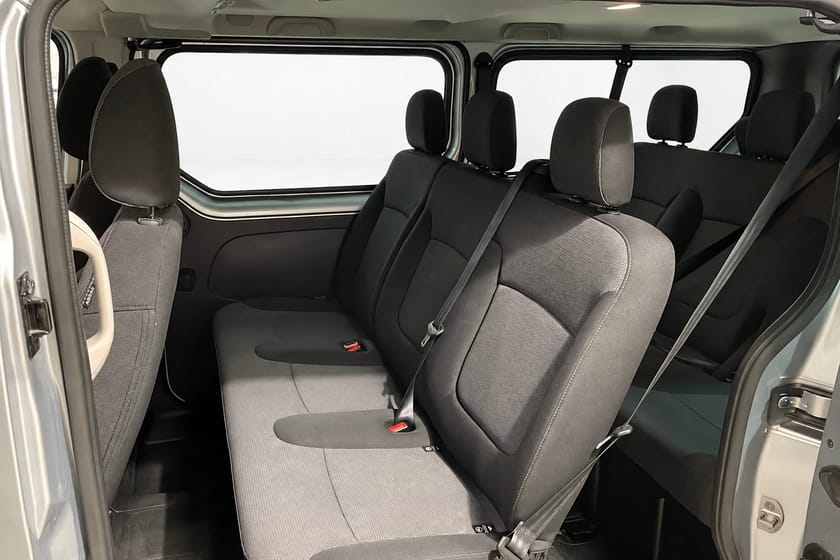Bild 5 av Renault Trafic Passenger L2