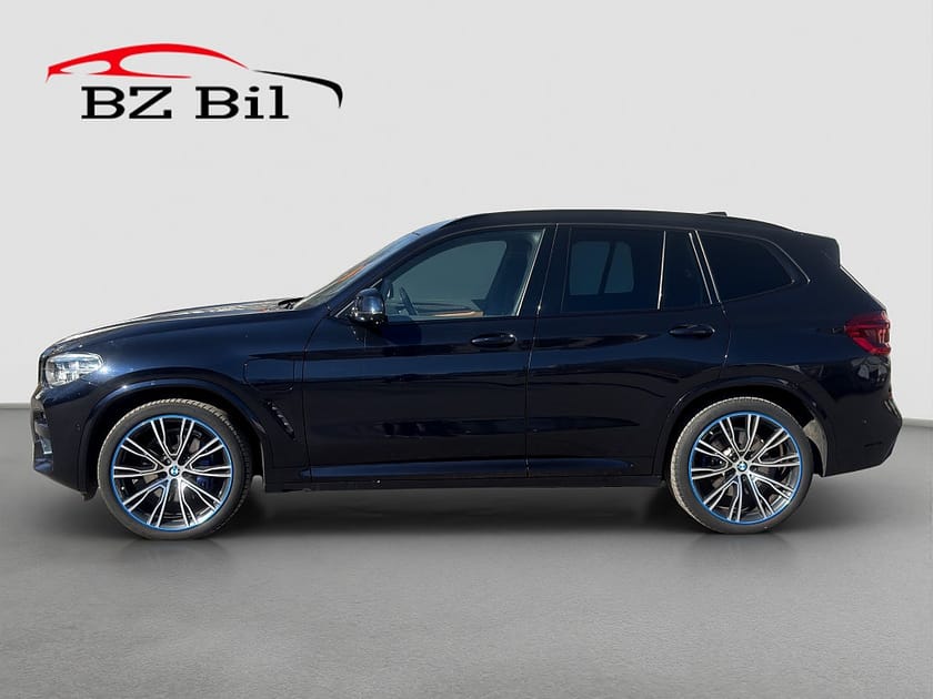 Bild 2 av BMW X3 xDrive30e