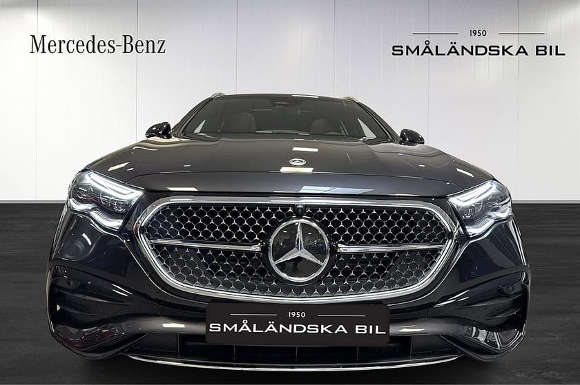 Bild 2 av Mercedes-Benz E 300 de 4MATIC T