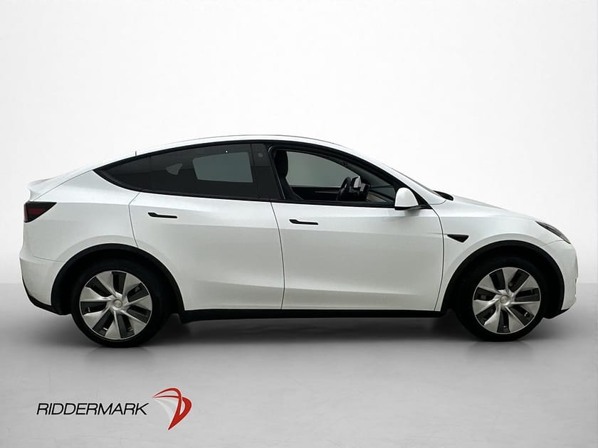 Bild 5 av Tesla Model Y Standard Range RWD