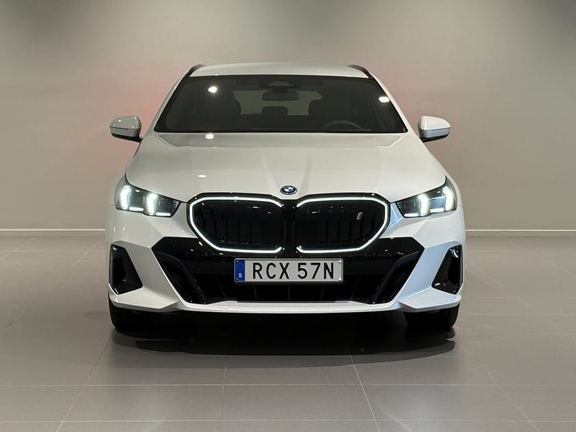 Bild 2 av BMW i5 xDrive40 Touring